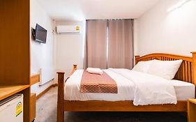 Go Inn Khaosan Road